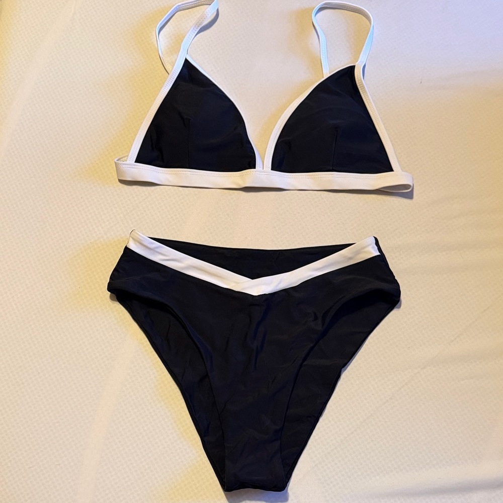 Black & White Triangle Bikini Set - Women's Swim